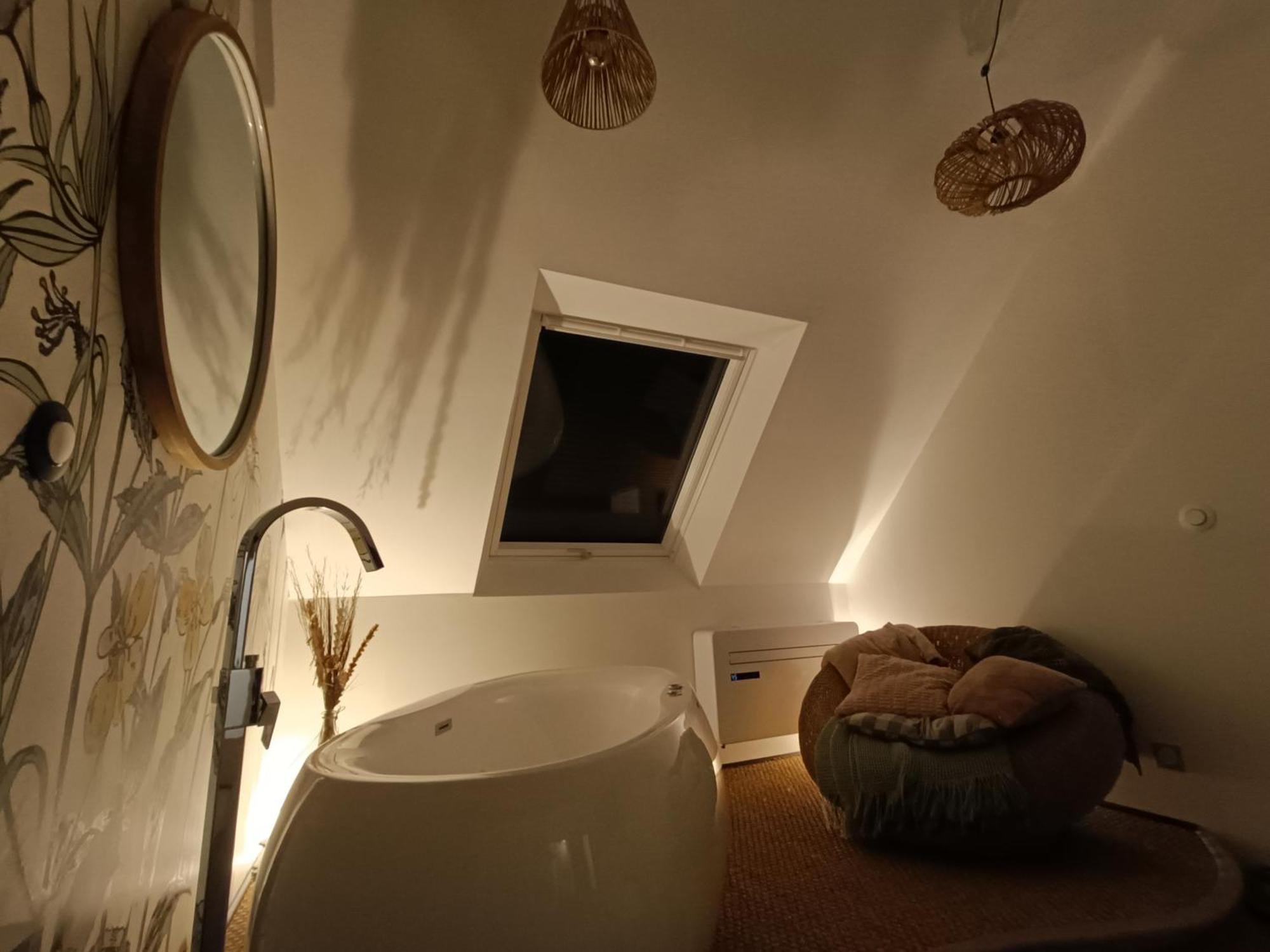 Maison D'Hotes "At'Home" Ольт Екстер'єр фото
